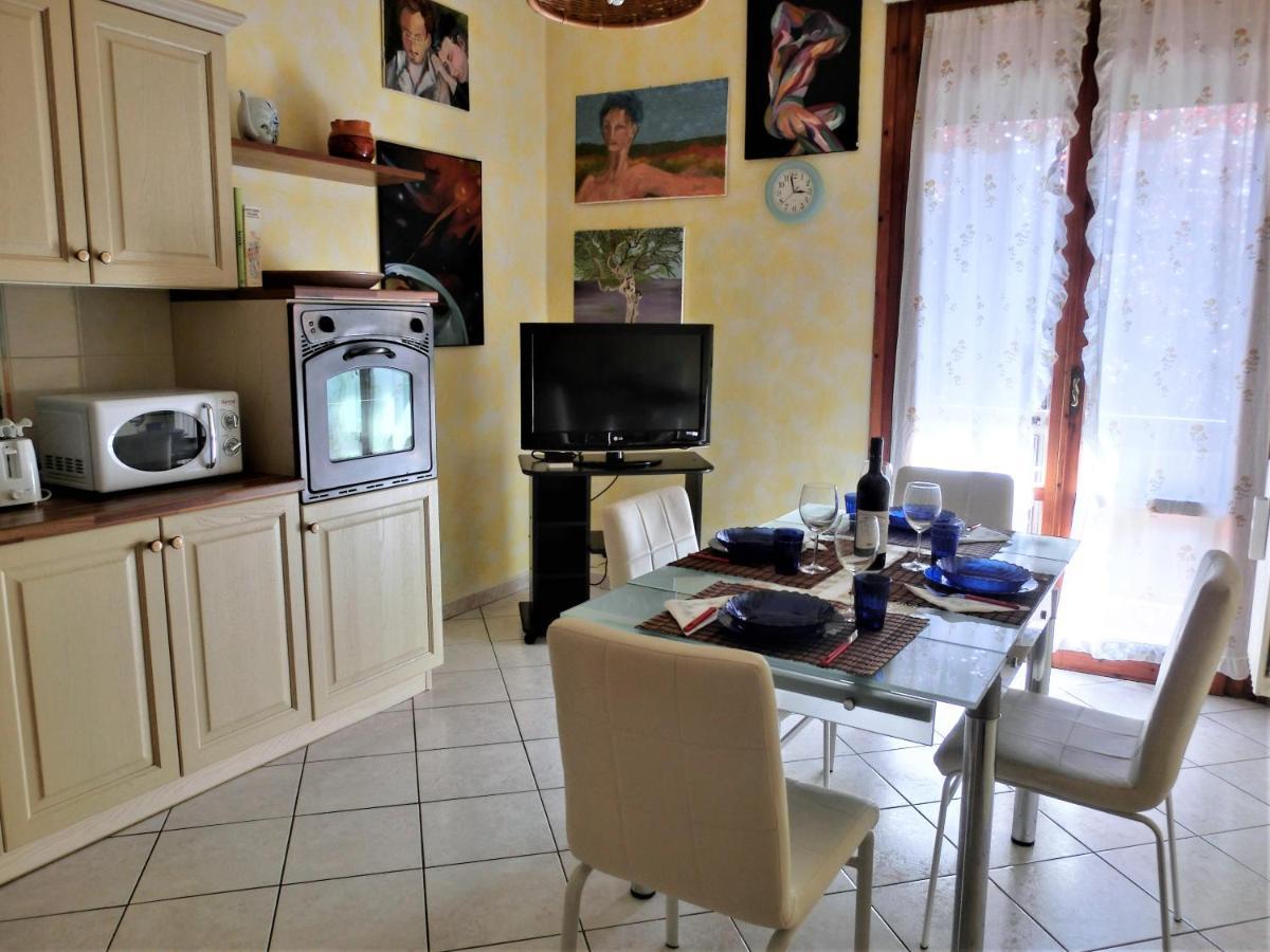 Casa Di Giada Appartamento Luminoso A Due Passi Dalla Tramvia Per Firenze Scandicci Eksteriør billede