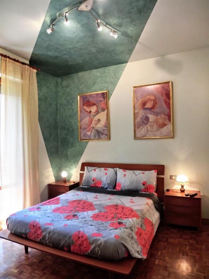 Casa Di Giada Appartamento Luminoso A Due Passi Dalla Tramvia Per Firenze Scandicci Eksteriør billede